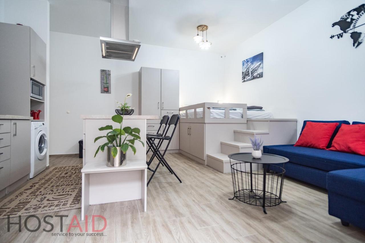 B17 Apartment - Hostaid Budapest Extérieur photo